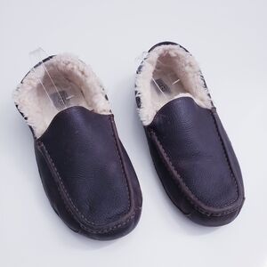 UGG Mens Ascot Leather Lined Slippers